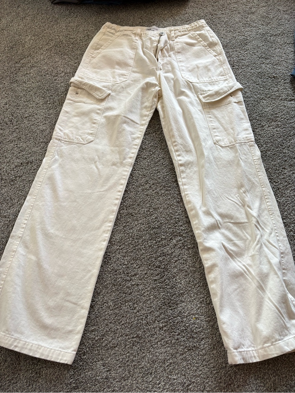 Women’s Zara white/cream Cargo Pants with Patch Pockets
